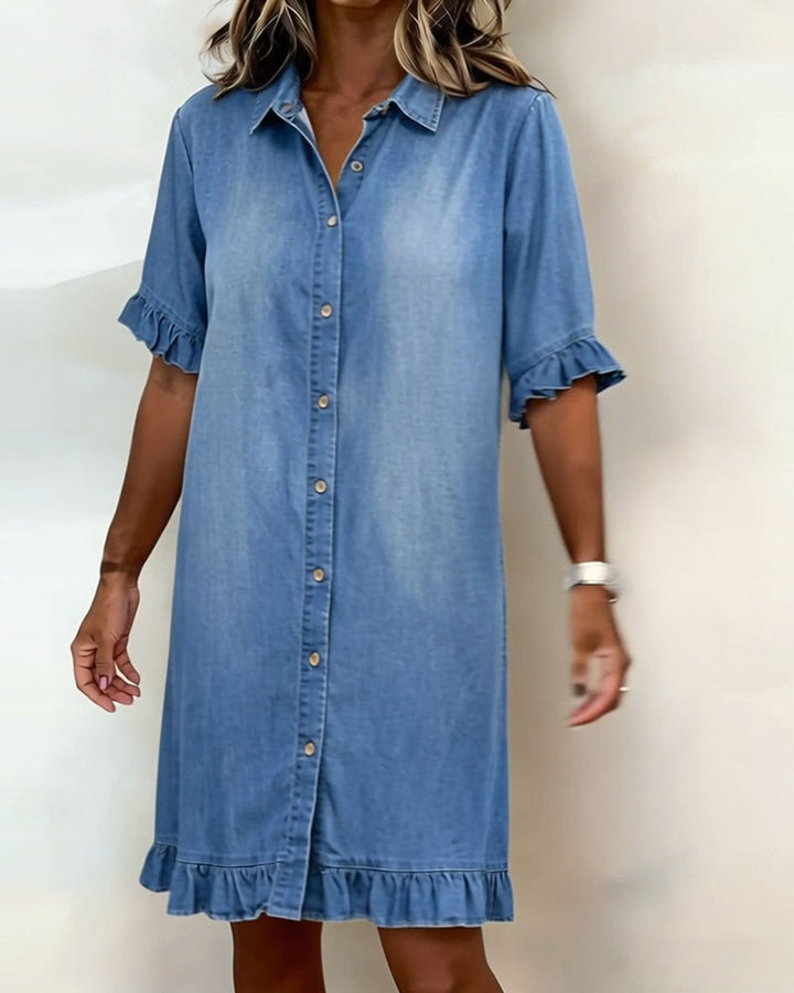 Denim Charme – Robe en Denim Boutonnée