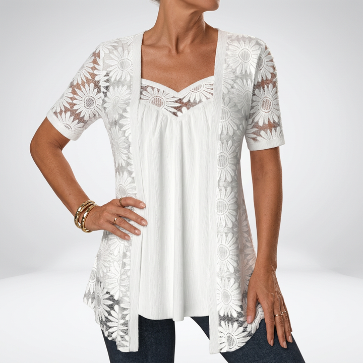 Dentelle Douce – Blouse en Dentelle