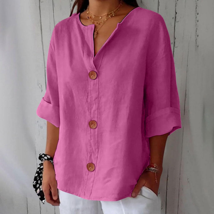 Noémie – Shirt Col V