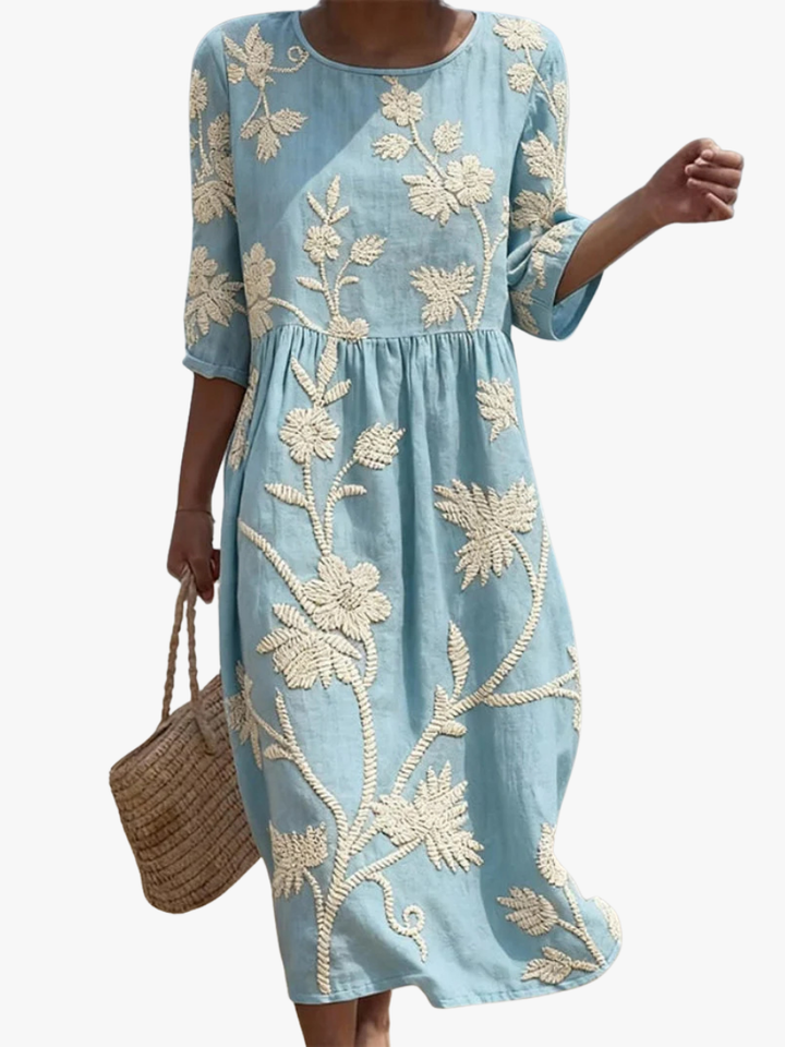 Broderie Fine – Robe Midi Brodée