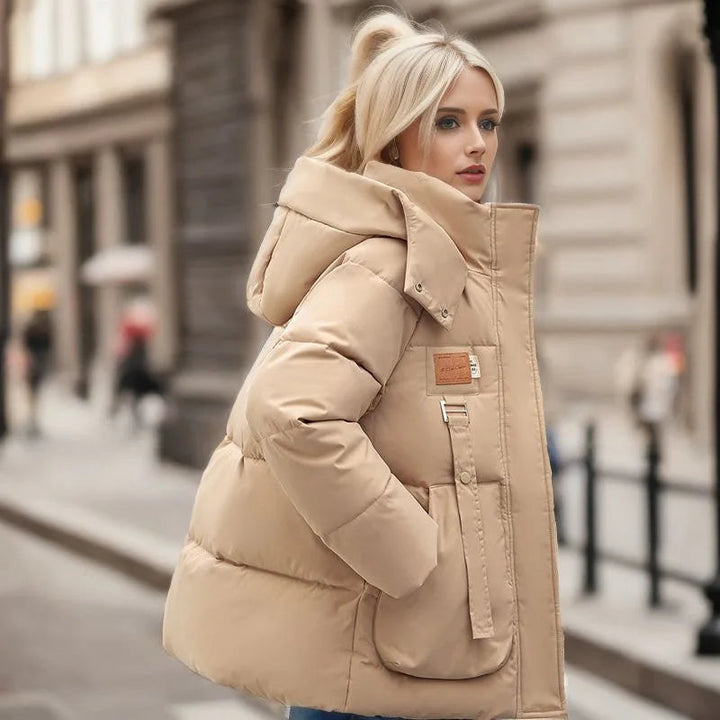 Della – Manteau d'Hiver Matelassé à Capuche et Zip