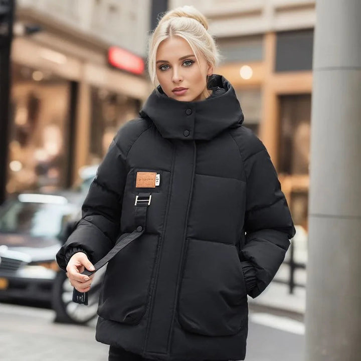 Della – Manteau d'Hiver Matelassé à Capuche et Zip