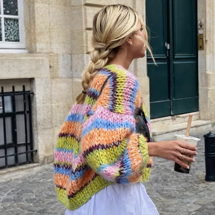 Emily – Pull Ouvert à Manches Bouffantes