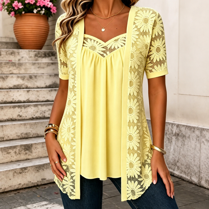 Dentelle Douce – Blouse en Dentelle