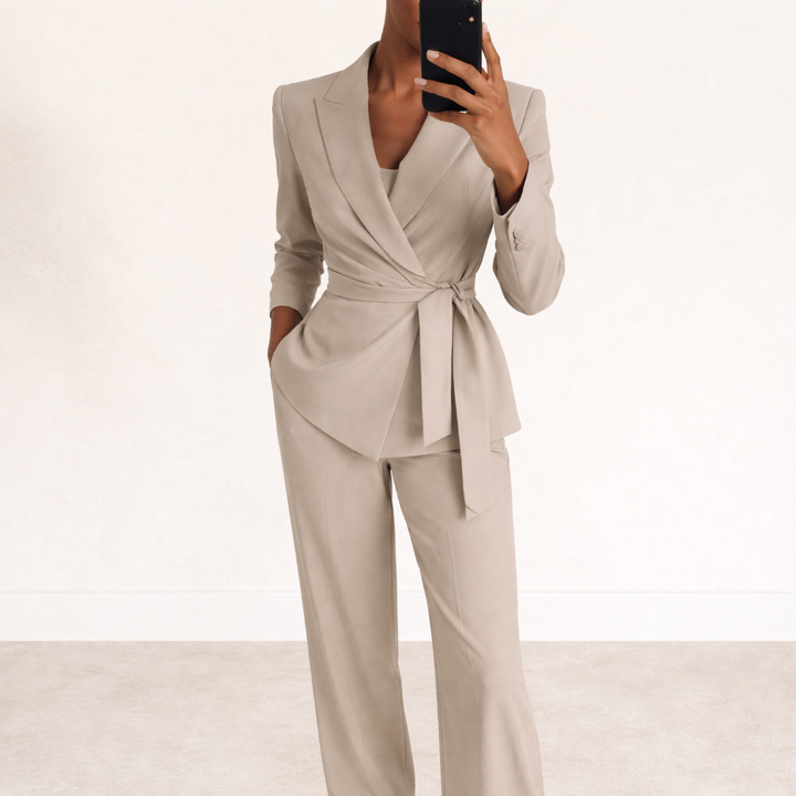 Chic Minimal – Ensemble Chic Minimaliste