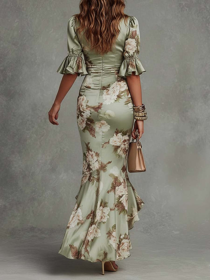 Satin Fleuri – Robe en Satin Fleurie