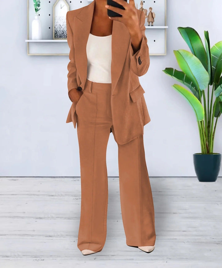 Emilia – Ensemble Blazer et Pantalon