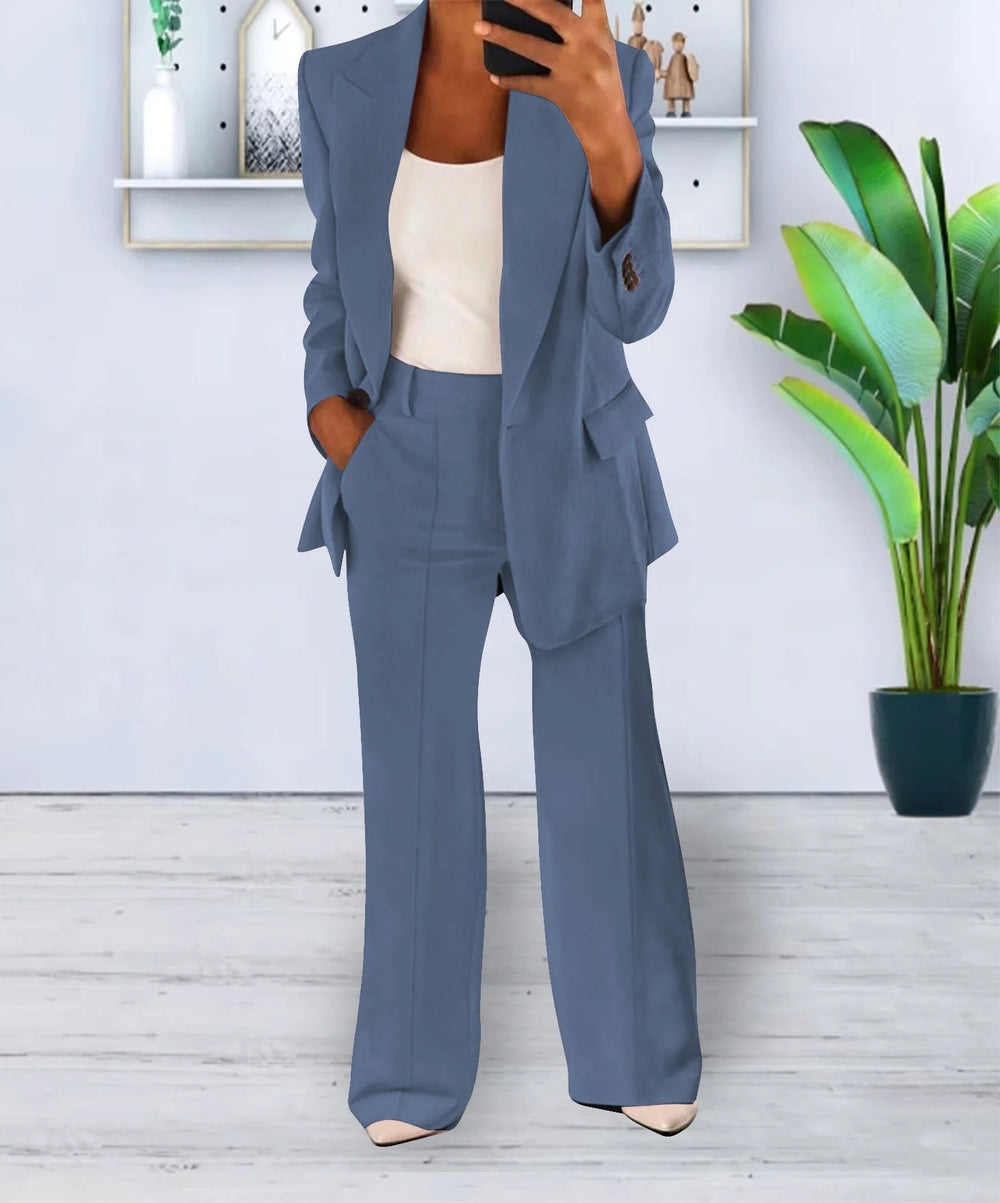 Emilia – Ensemble Blazer et Pantalon