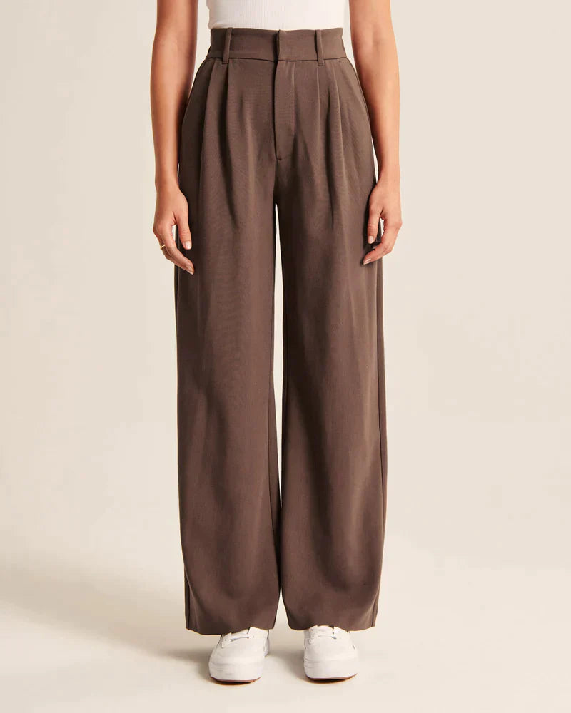 Femke – Pantalon Cintré Élégant