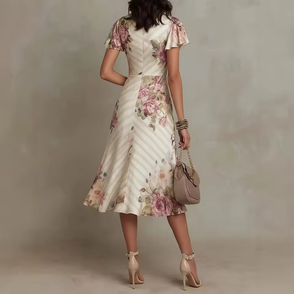 Manon – Robe Midi Fleurie Col V à Volants
