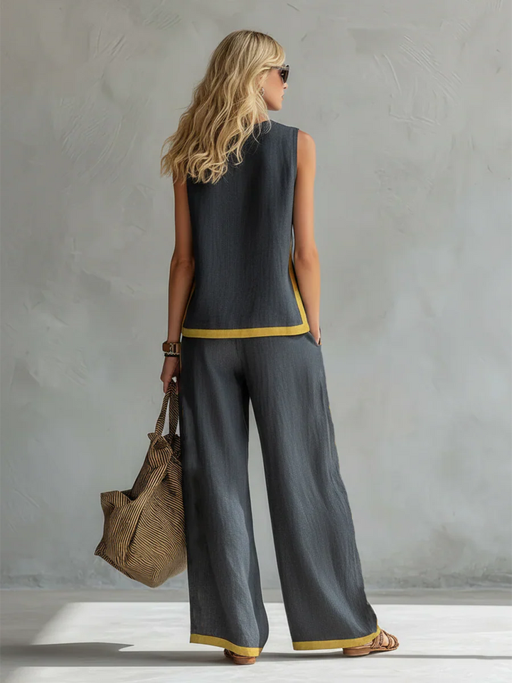 Chloé – Ensemble Blouse Sans Manches et Pantalon Large