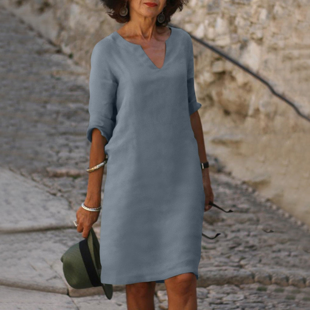 Lova – Robe d'Été Élégante