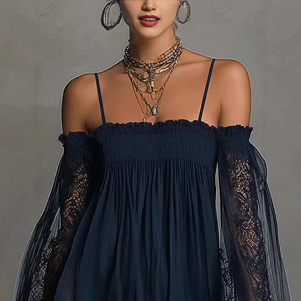 Agathe – Mini Robe Bleue Épaules Dénudées en Dentelle