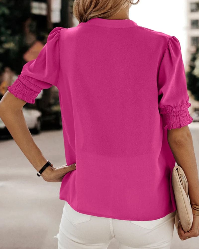 Sofie – Blouse Col V à Manches Courtes