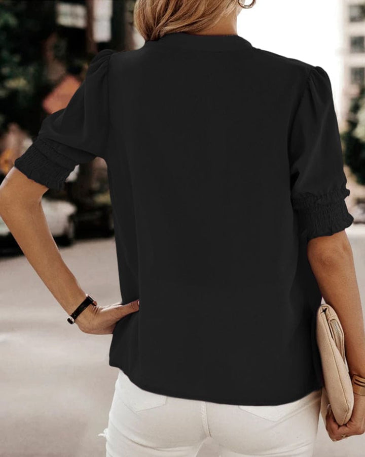 Sofie – Blouse Col V à Manches Courtes