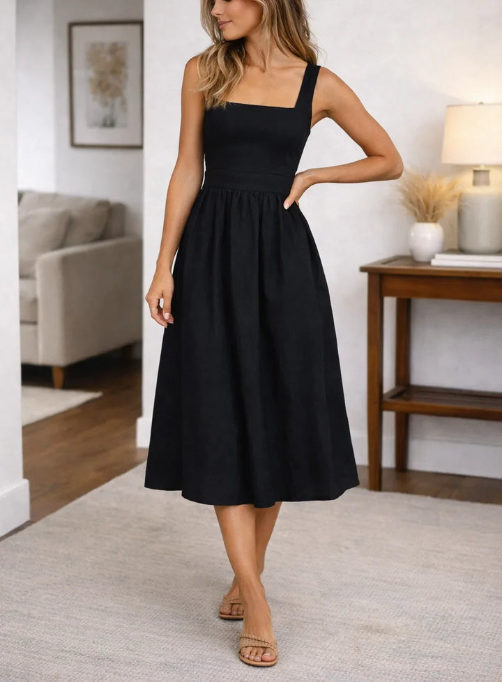 Robe midi trapèze à bustier froncé