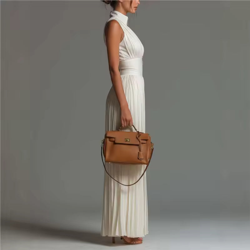 Chloé – Combinaison Col V Taille Marquée