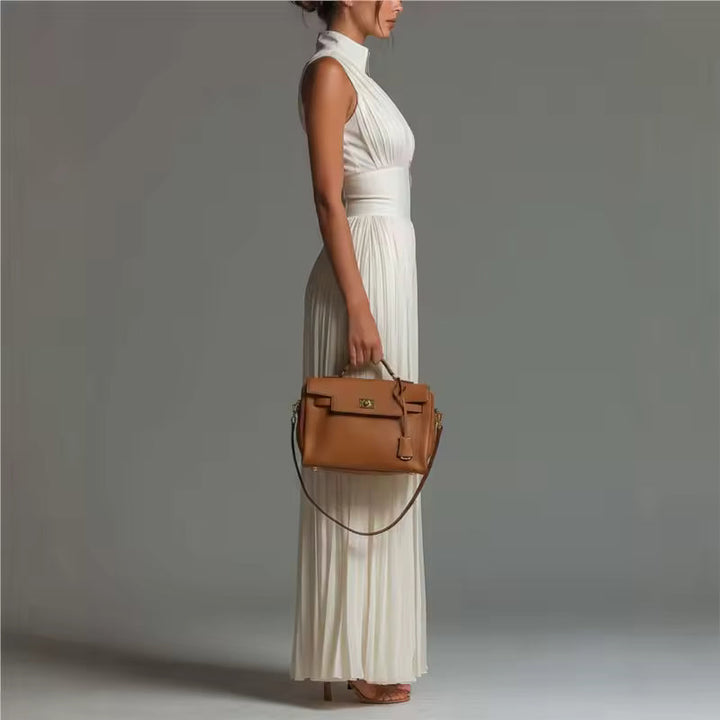 Chloé – Combinaison Col V Taille Marquée